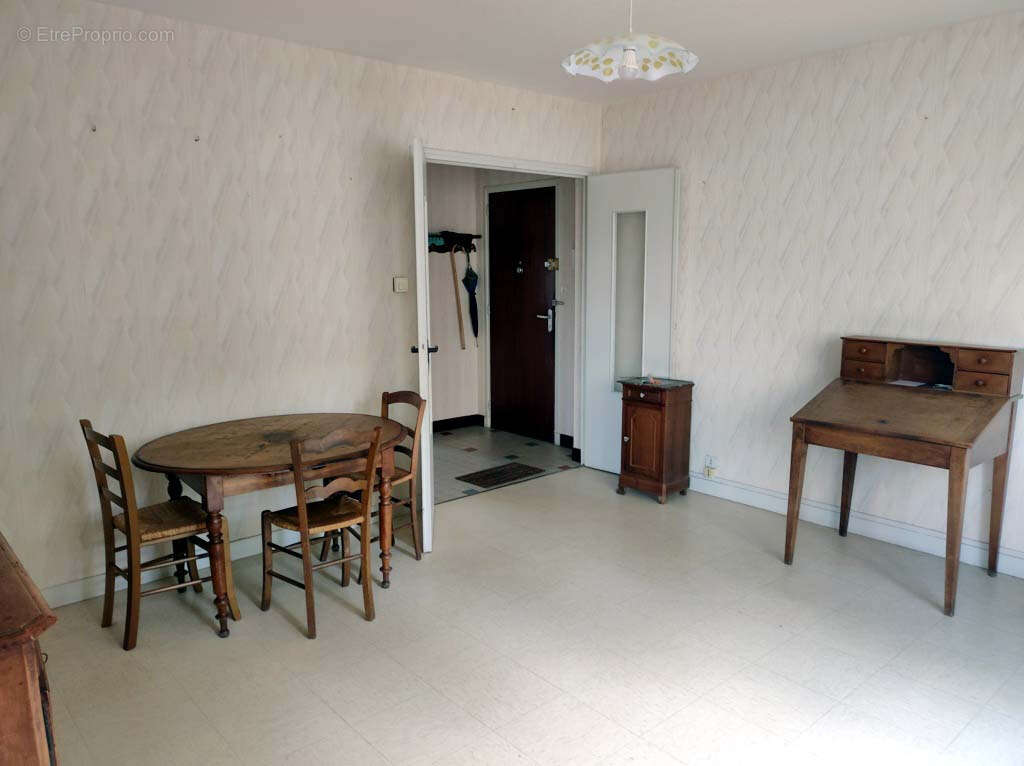 Au centre de Paray le Monial, appartement F3 de 69 m2 - photo 11