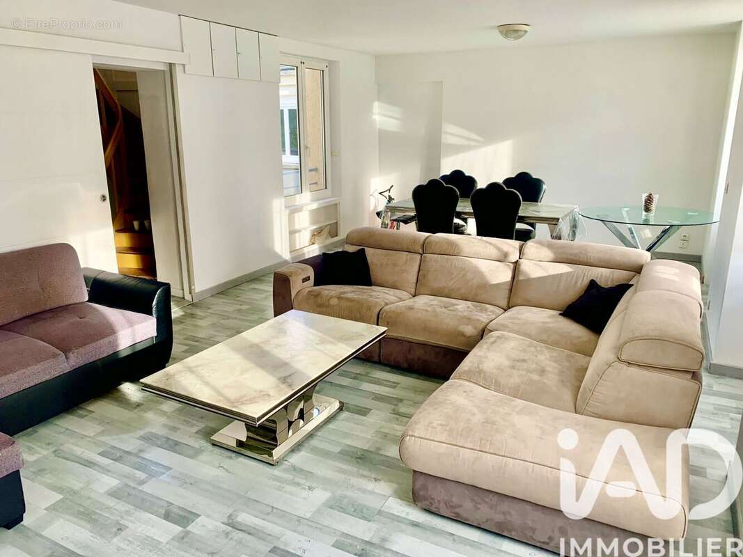 Appartement 111 m² à Besse-Sur-Braye  - photo 3