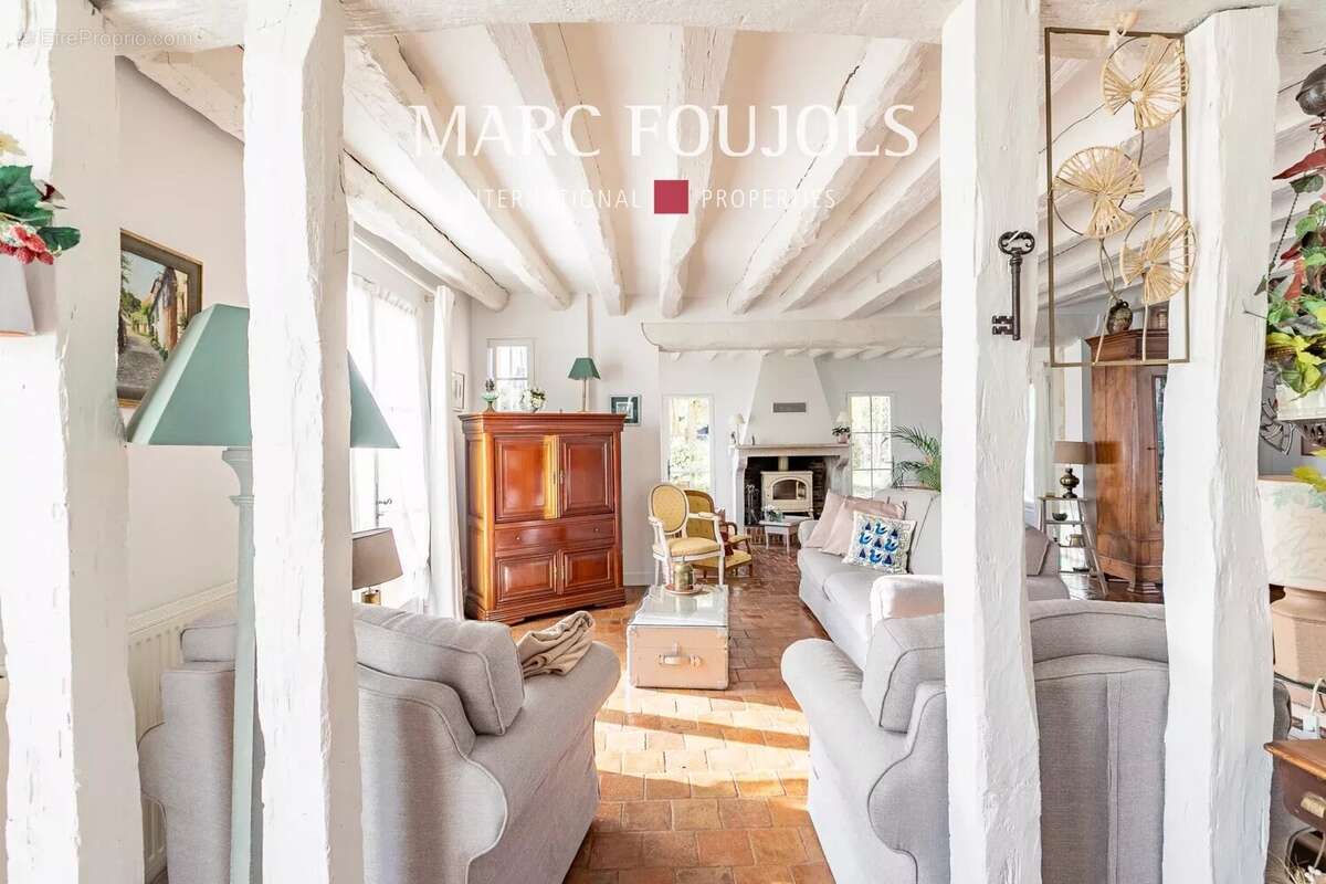 Maison à ORRY-LA-VILLE