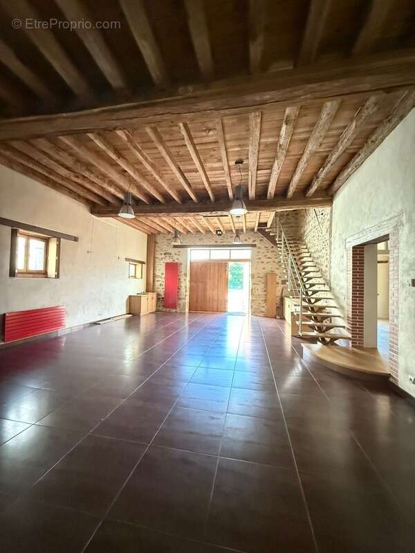 Maison à DUN-LE-PALESTEL