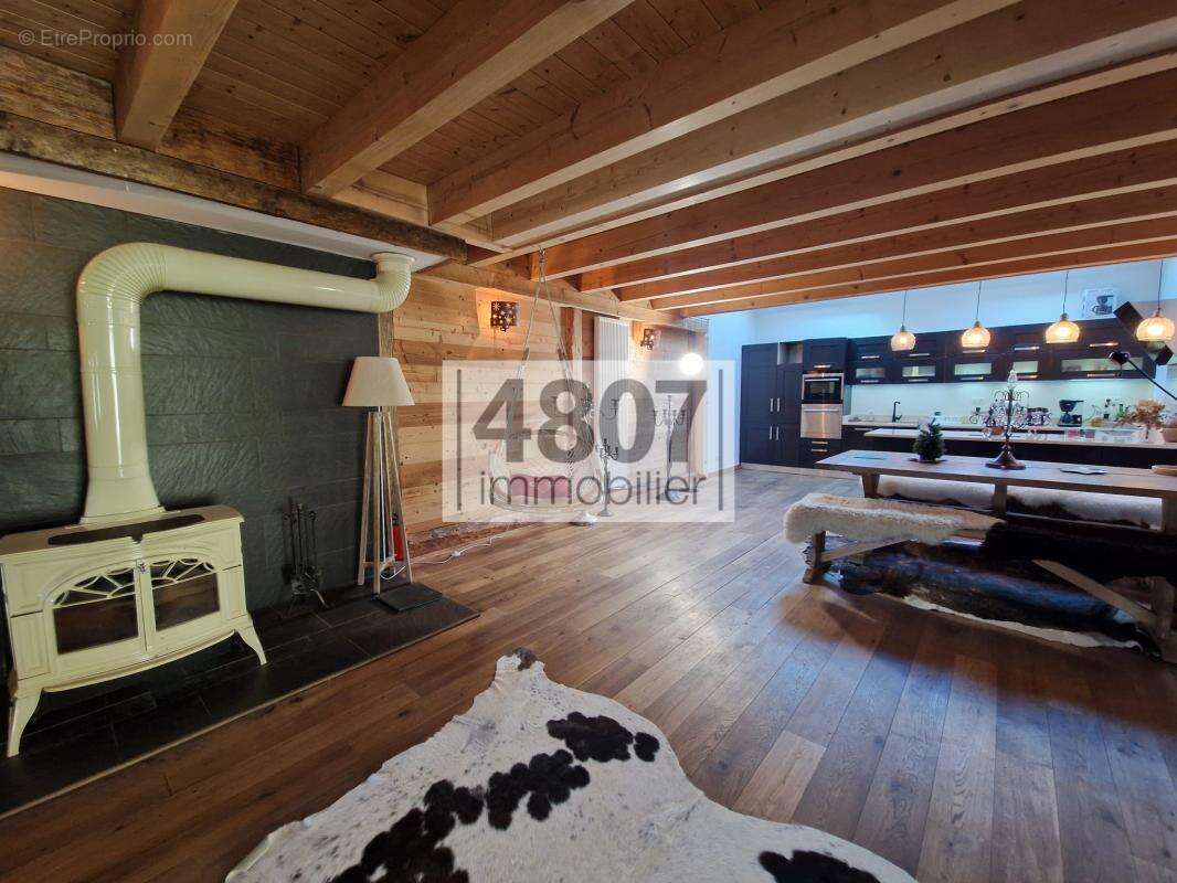 Appartement à HABERE-LULLIN