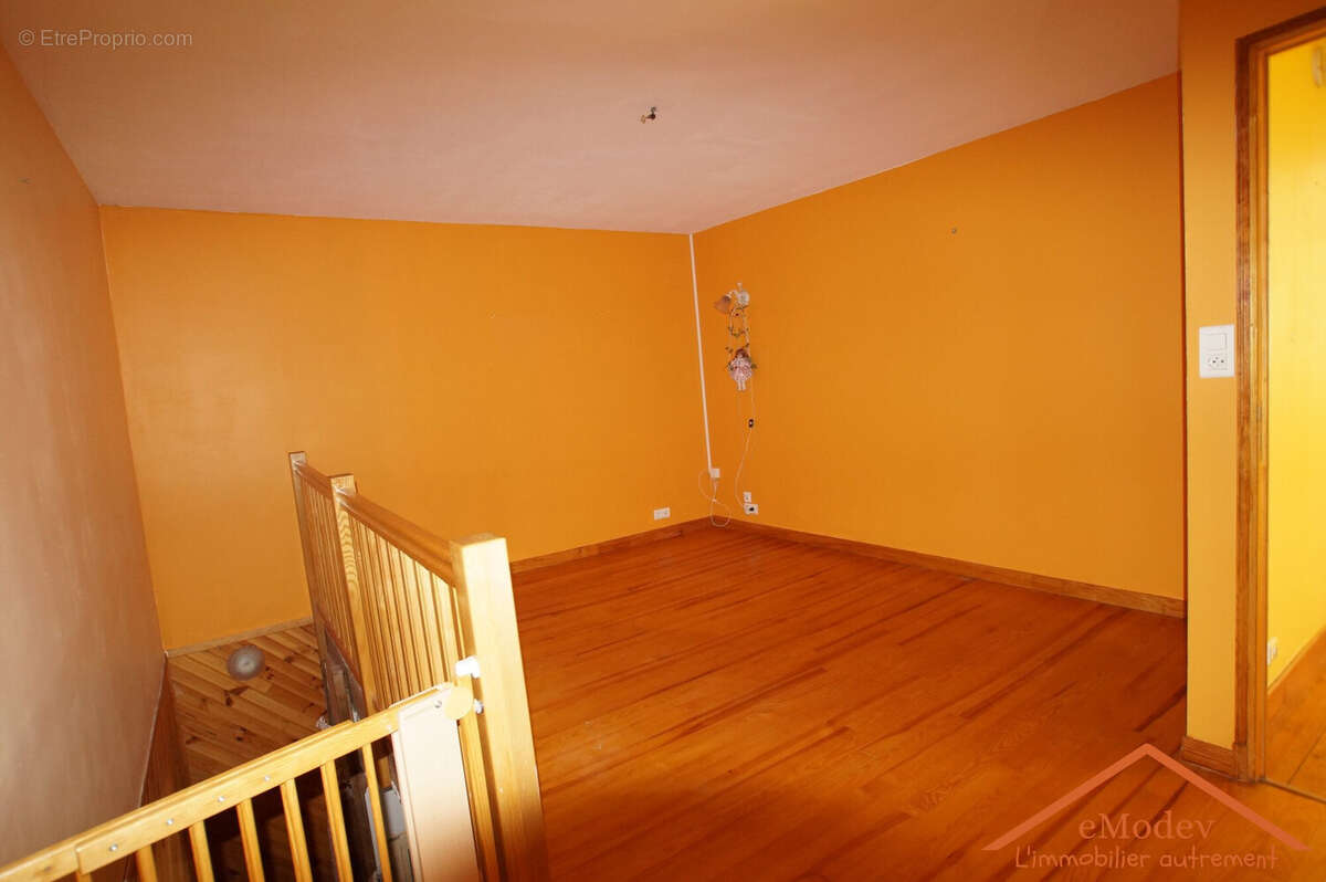 Maison à FOUGEROLLES