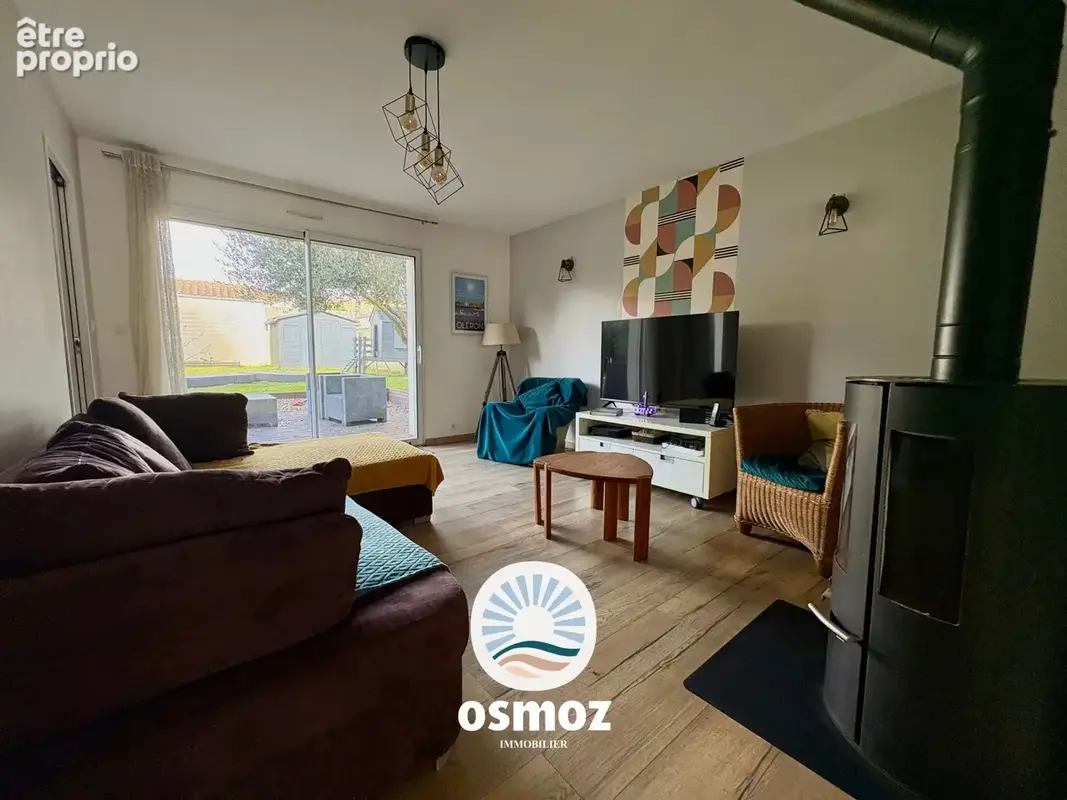 Maison 5 pièces 111 m² à vendre à La Jarrie (17220) - photo 2