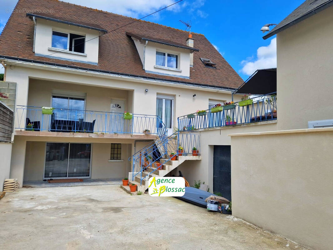 Maison à CHATELLERAULT