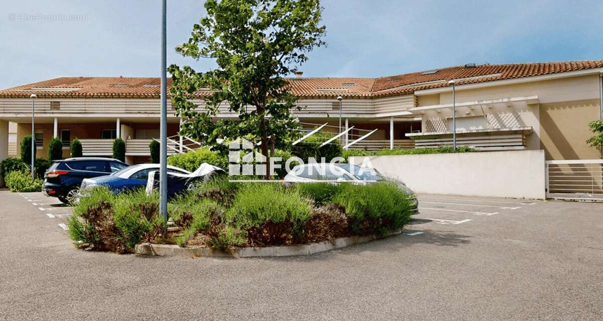 Appartement à SALON-DE-PROVENCE