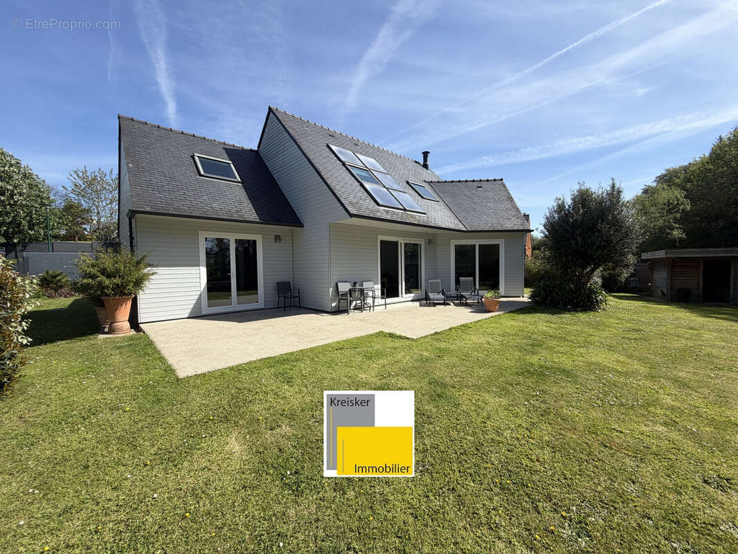 Maison à PLOUIGNEAU