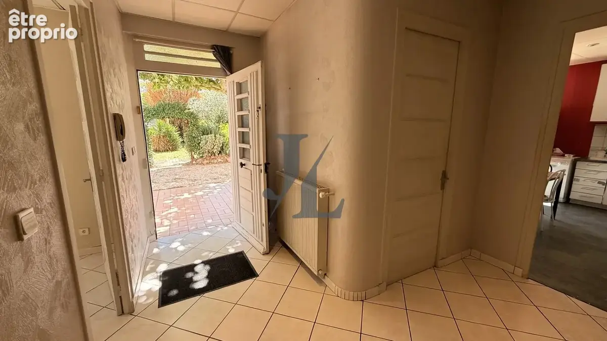 Maison de type 5 sur 530m2 de terrain - photo 7