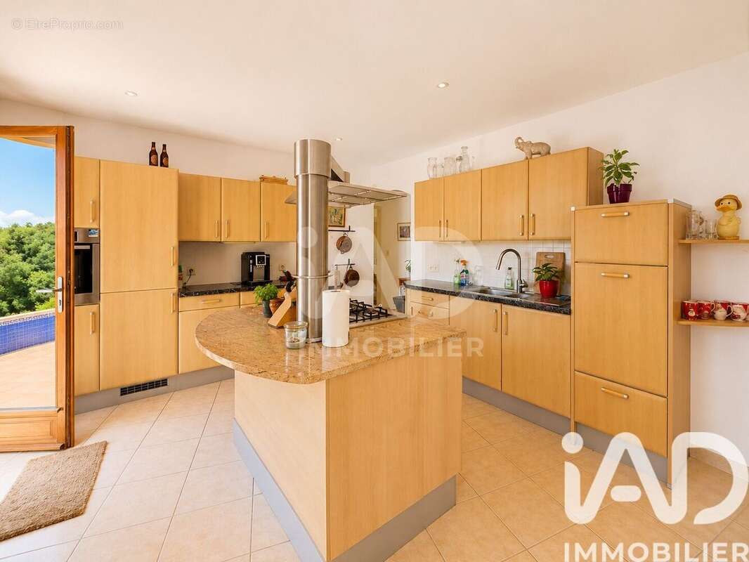 Maison 150 m² à Lesquerde  - photo 9