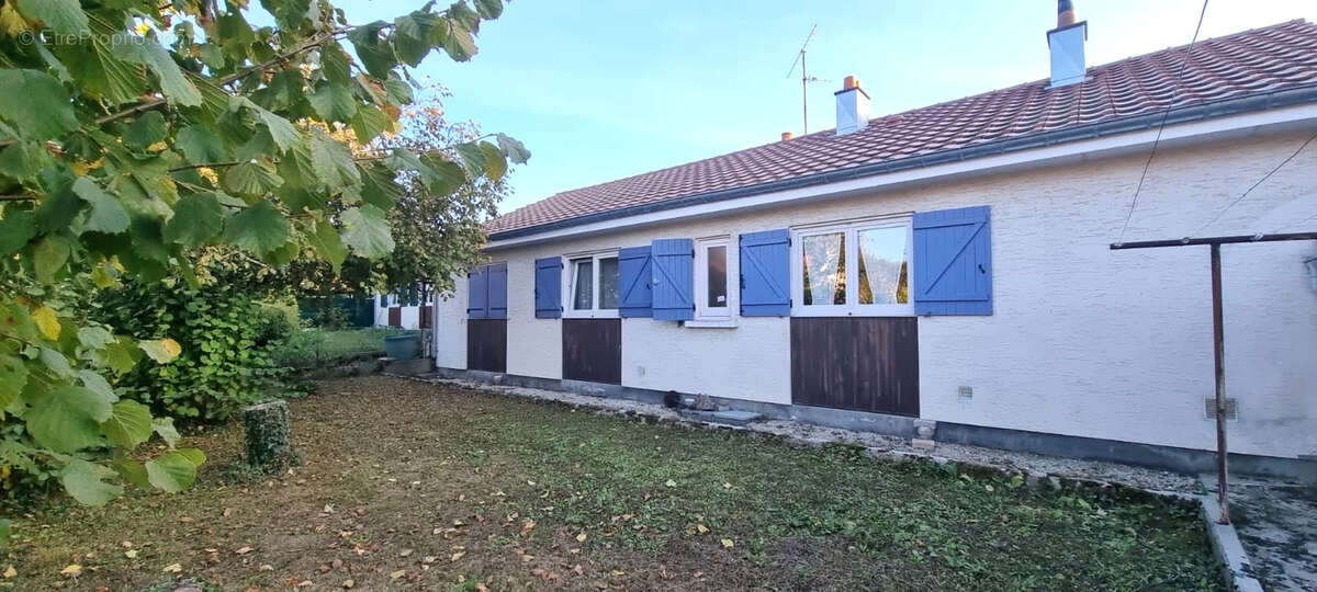 Maison à AUDINCOURT