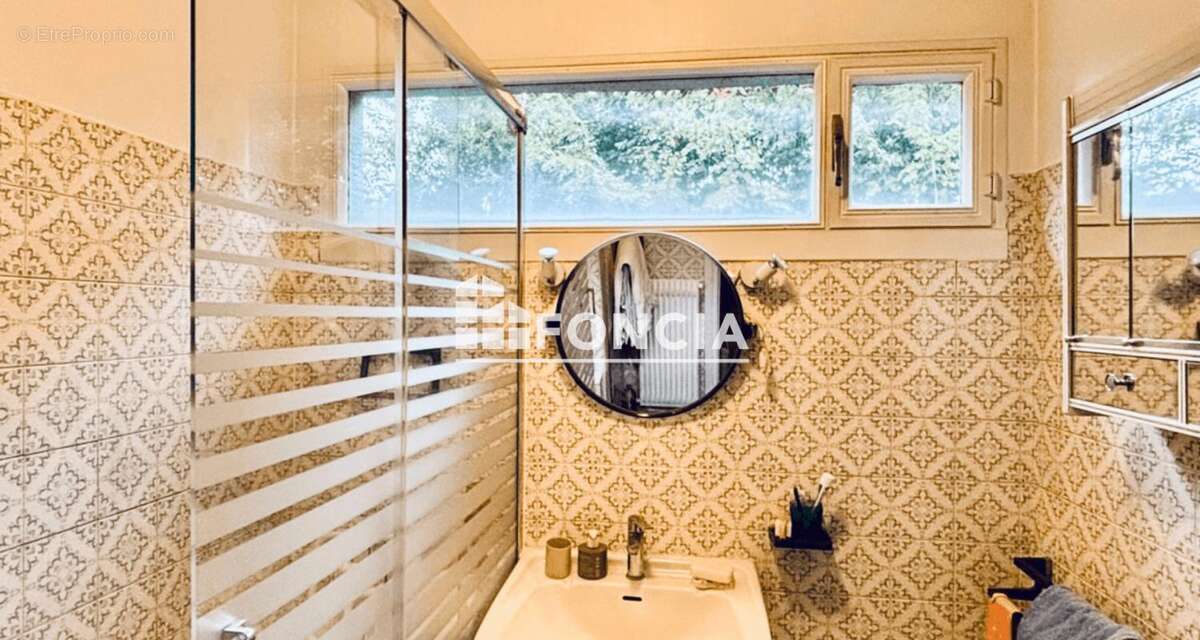 Appartement à CHAVILLE