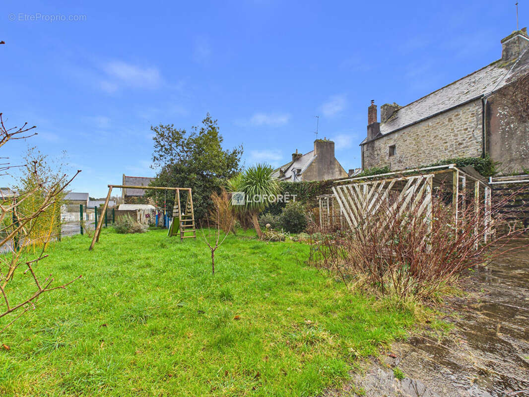 Maison à DOUARNENEZ