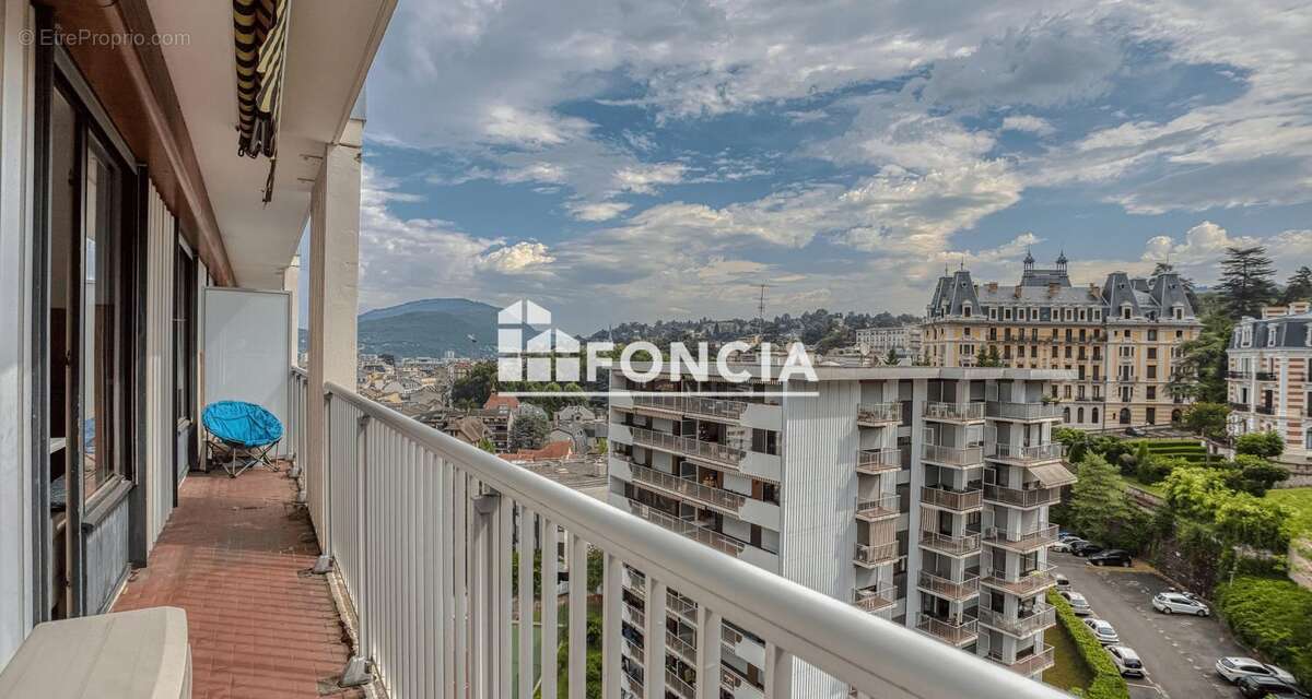 Appartement à AIX-LES-BAINS