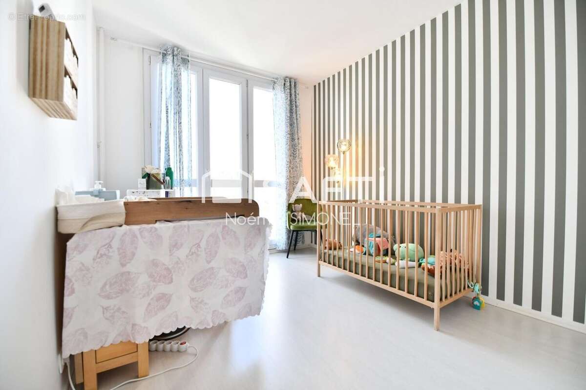 Appartement 66 m² à Chilly-Mazarin  - photo 8
