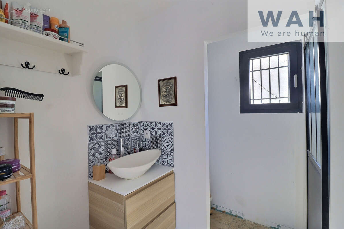 MAISON 6P 138 m2 de plain pied avec jardin de 970 m2 30260 MONTMIRAT - photo 11