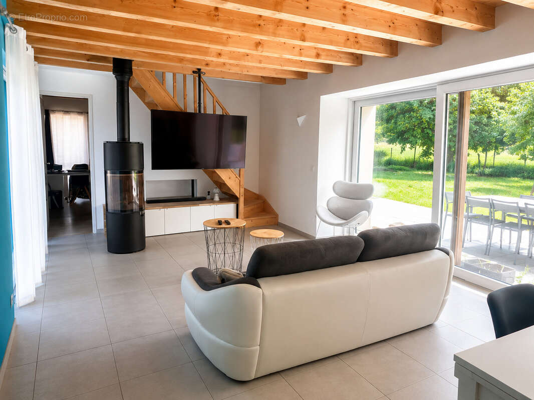 St Laurent, La Roche sur Foron, maison 5 pièces à vendre - photo 5