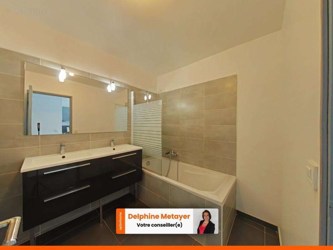 Appartement à vendre 3 pièces LE CANNET DES MAURES (83) - photo 11
