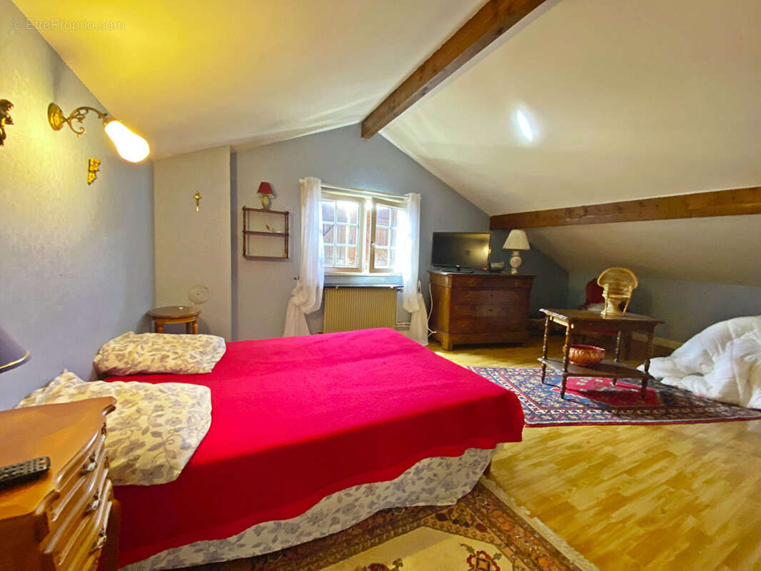 Maison à COMMERCY