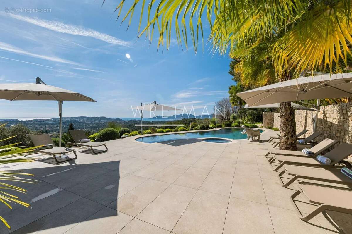 Maison à MOUGINS