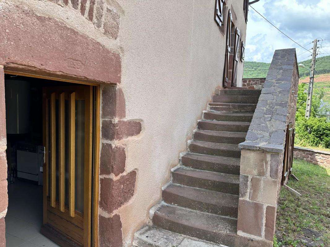 Maison à SAINT-CHRISTOPHE-VALLON
