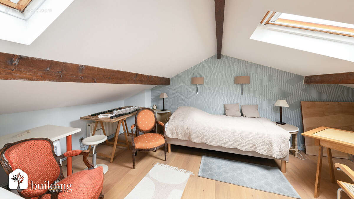 Maison à ASNIERES-SUR-SEINE