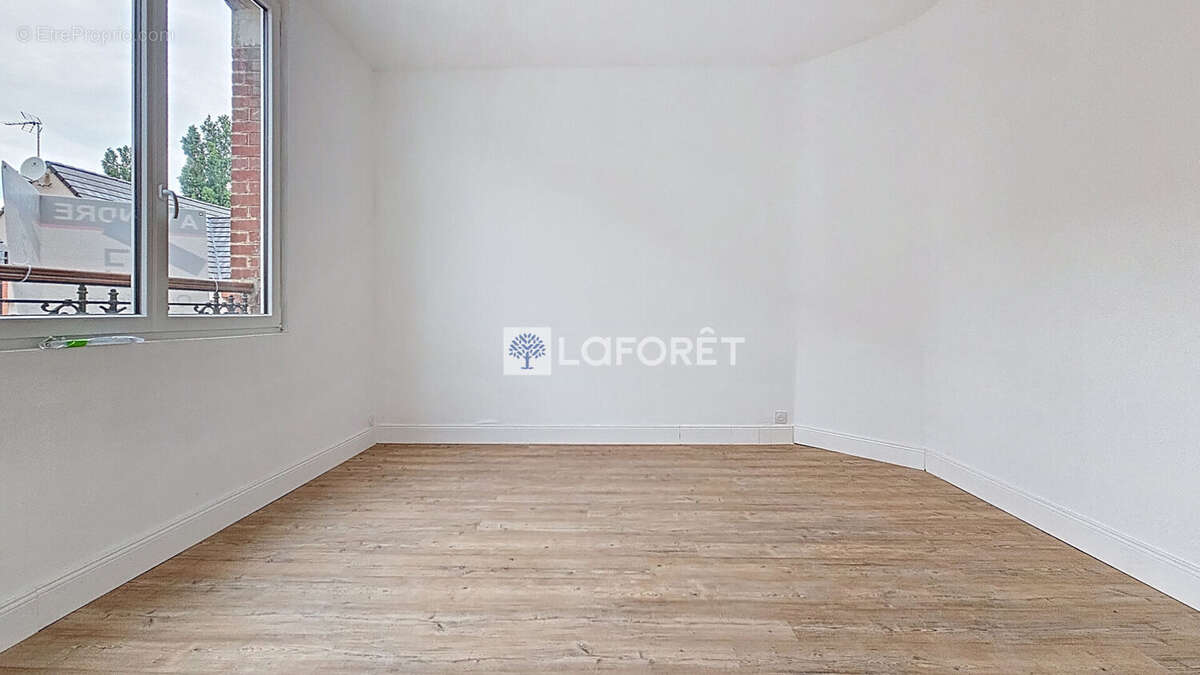 Maison Flavy Le Martel 5 pièce(s) 90.6 m2 - photo 3