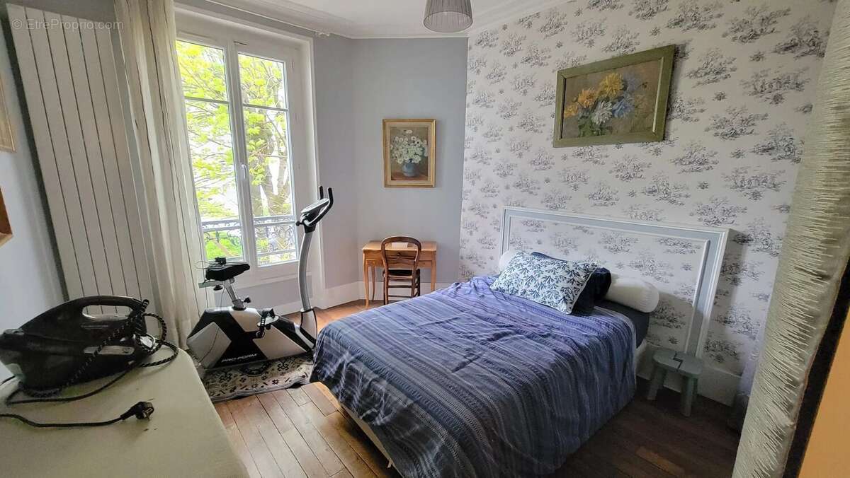 Appartement à NANTERRE