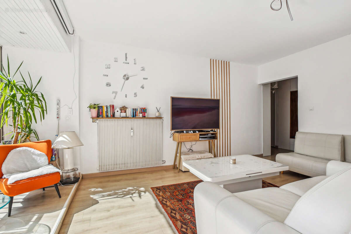 Appartement à SAINT-MAURICE