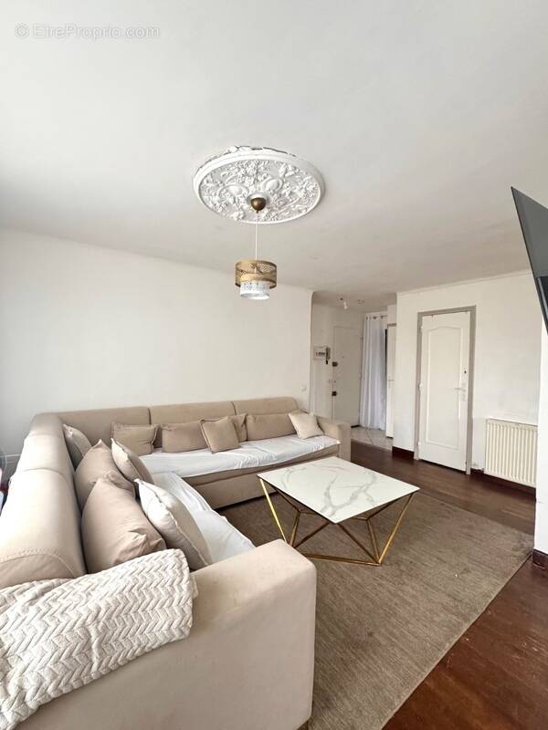 Appartement à MANTES-LA-VILLE