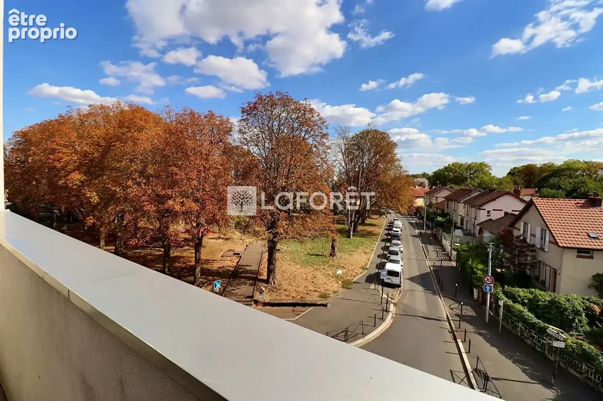 Appartement Vitry Sur Seine  3 pièce(s) - photo 5