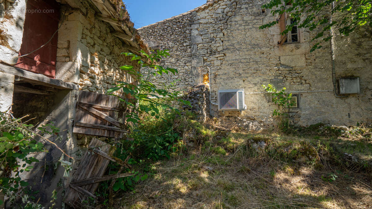 Maison à LAUZERTE
