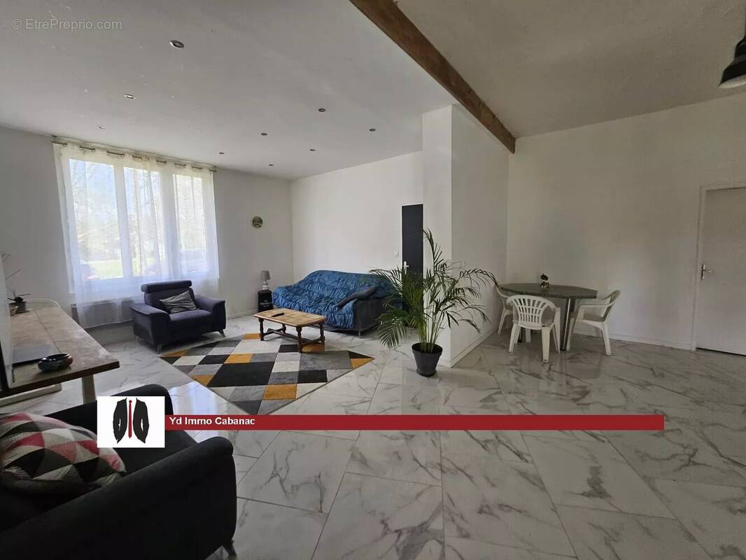 Maison à CABANAC-ET-VILLAGRAINS