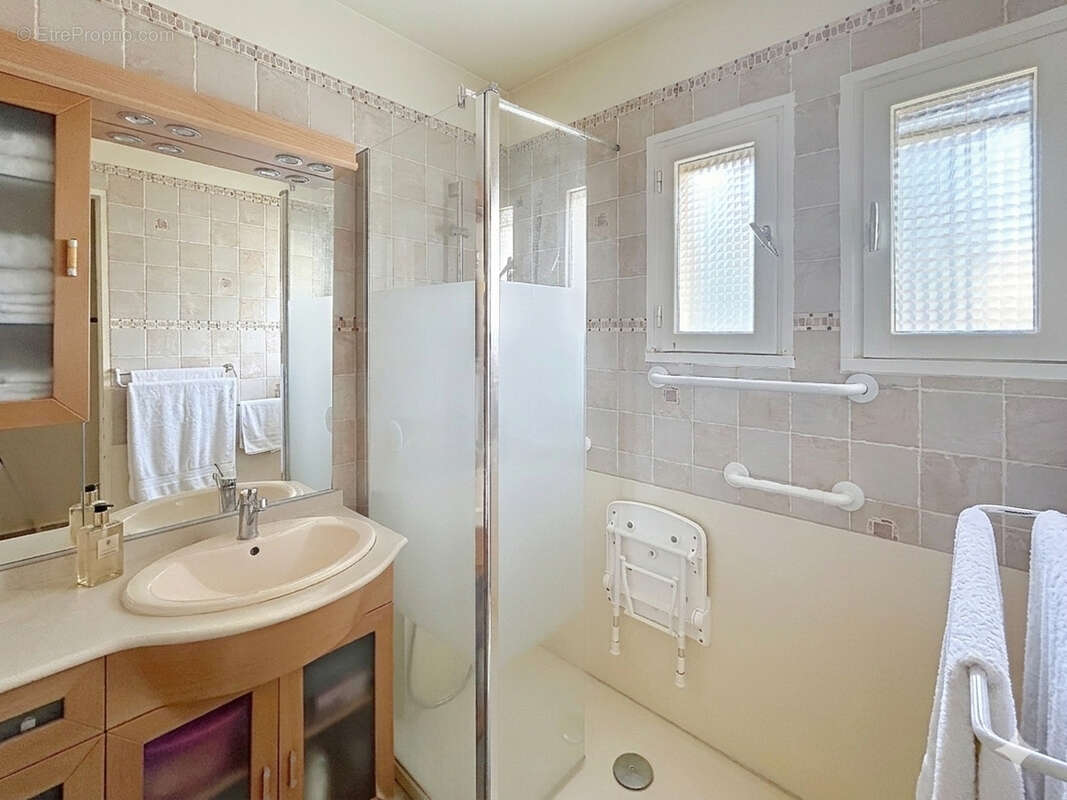 Maison 75 m² Allauch 4 pièces avec jardin et garage - photo 5