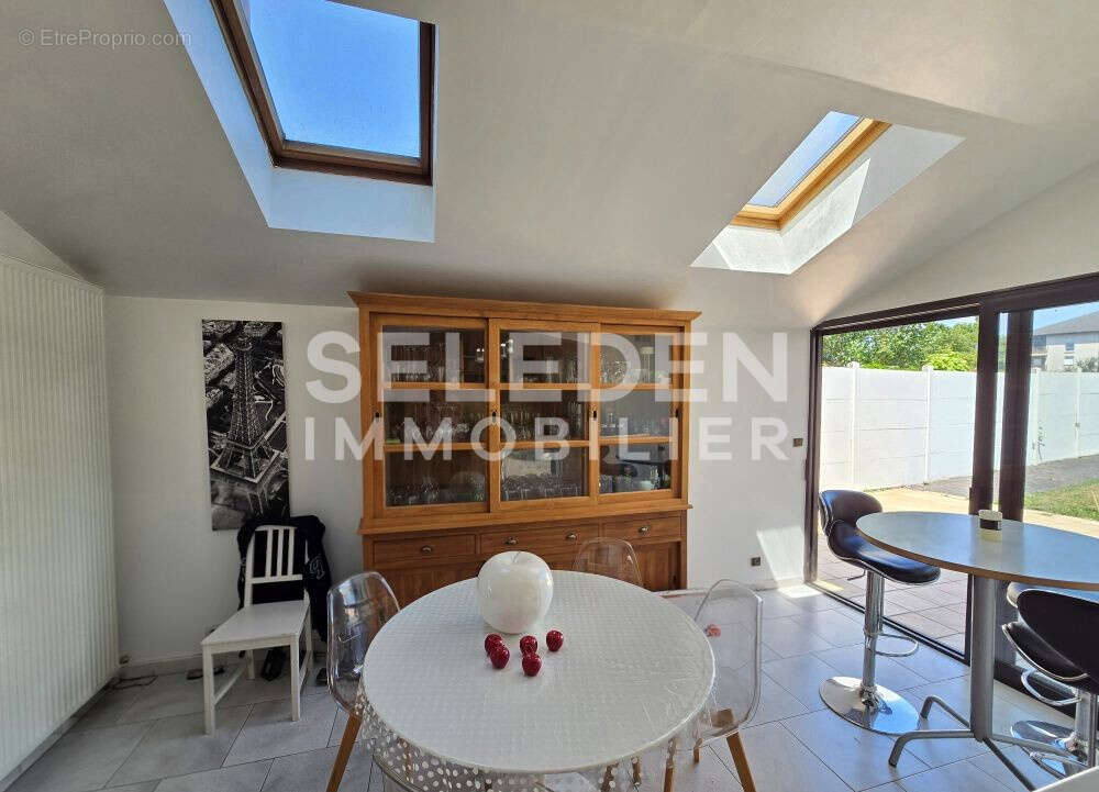Maison individuelle de 178m2 avec dépendance de 78m2 - photo 5