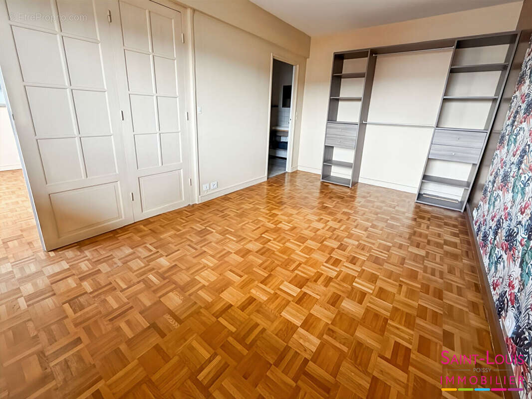 Appartement à POISSY