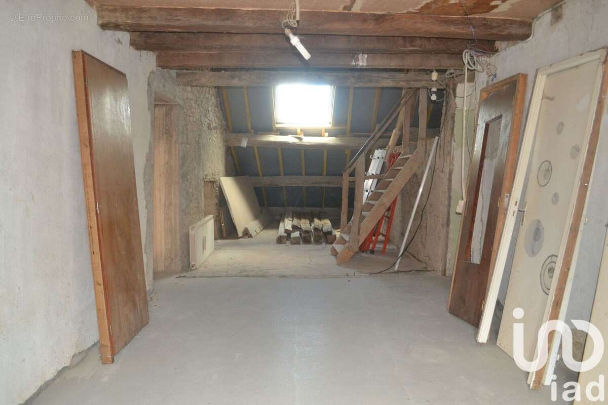 Photo 6 - Maison à ROUVRES-LA-CHETIVE