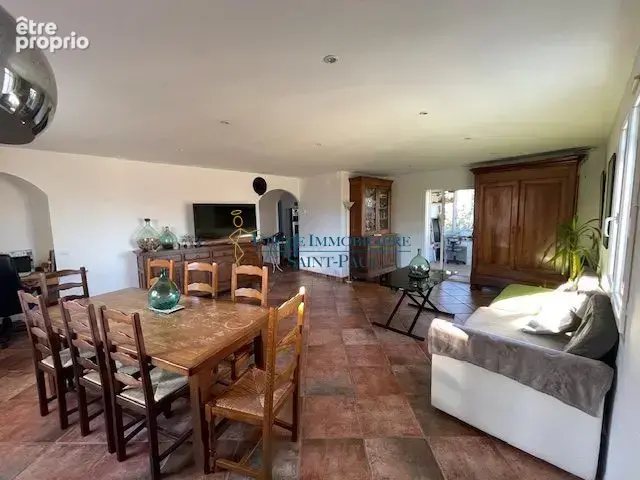 Maison 201 m² à Beziers  - photo 3