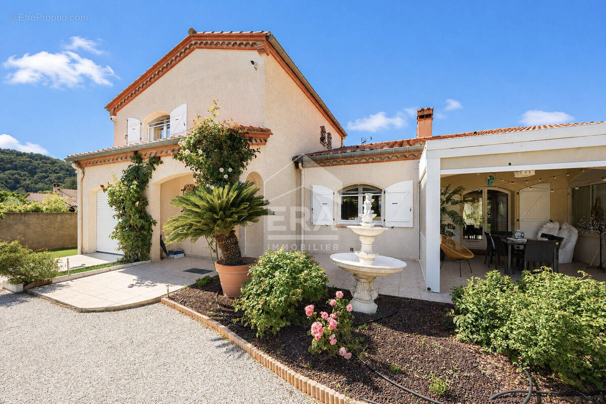 Maison à LES CLUSES