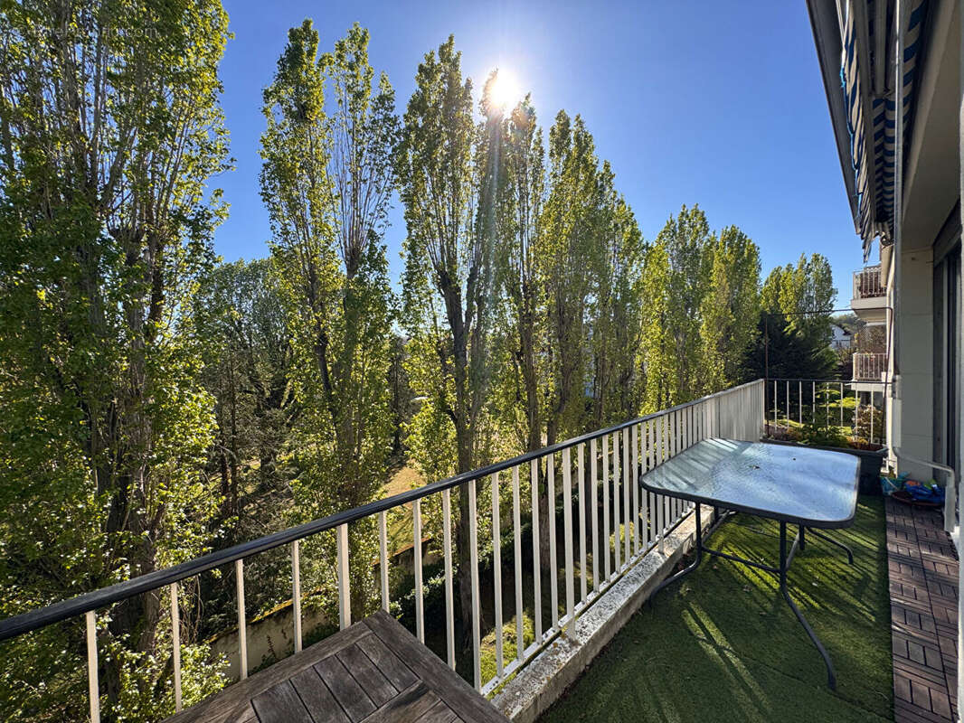 Appartement à MAISONS-LAFFITTE