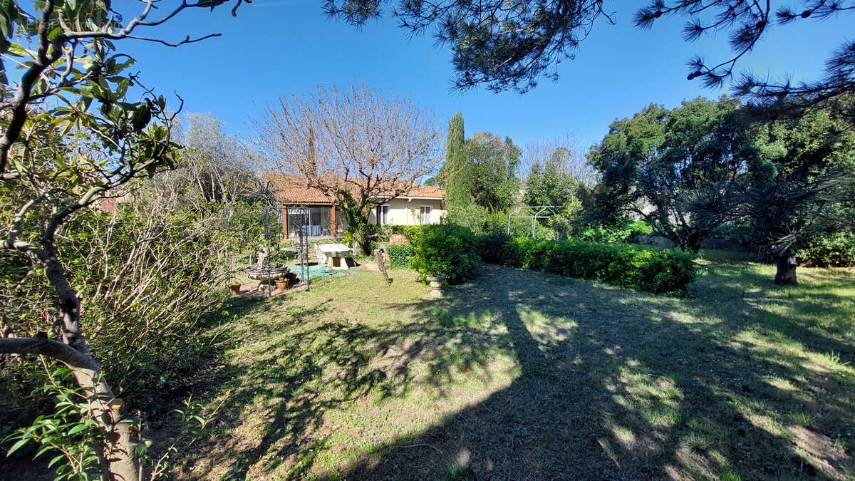 Maison à BOURG-SAINT-ANDEOL