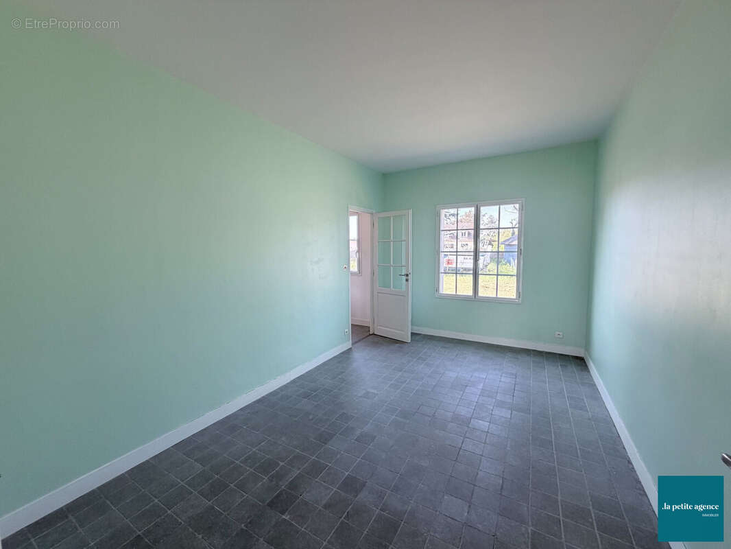 Maison 195 m² à Bretteville-Sur-Ay  - photo 7
