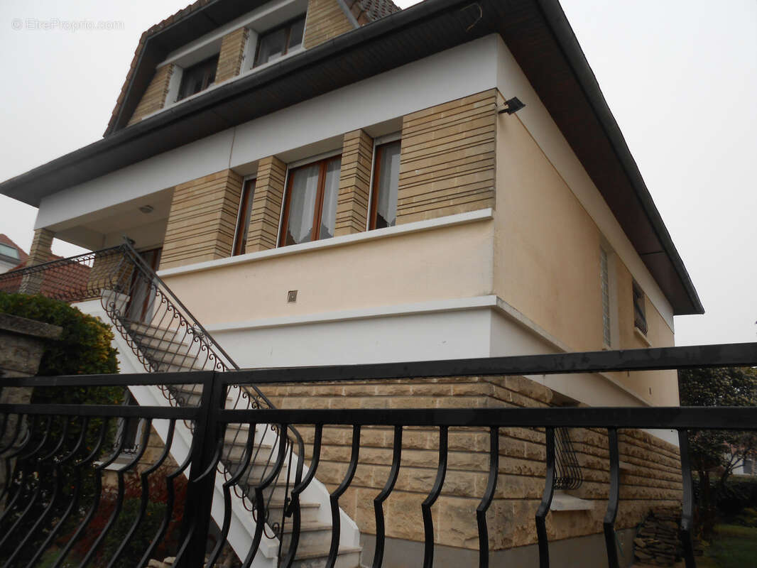 Maison à ORMESSON-SUR-MARNE