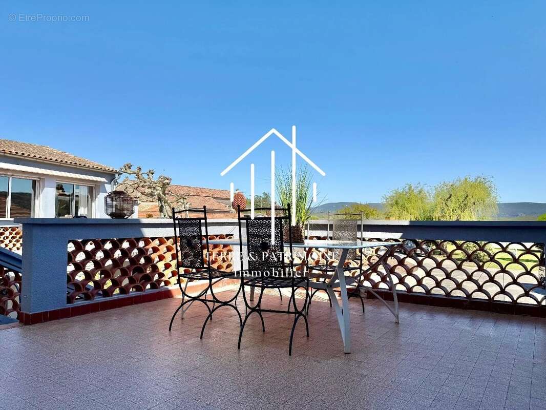 Maison à VALLON-PONT-D'ARC