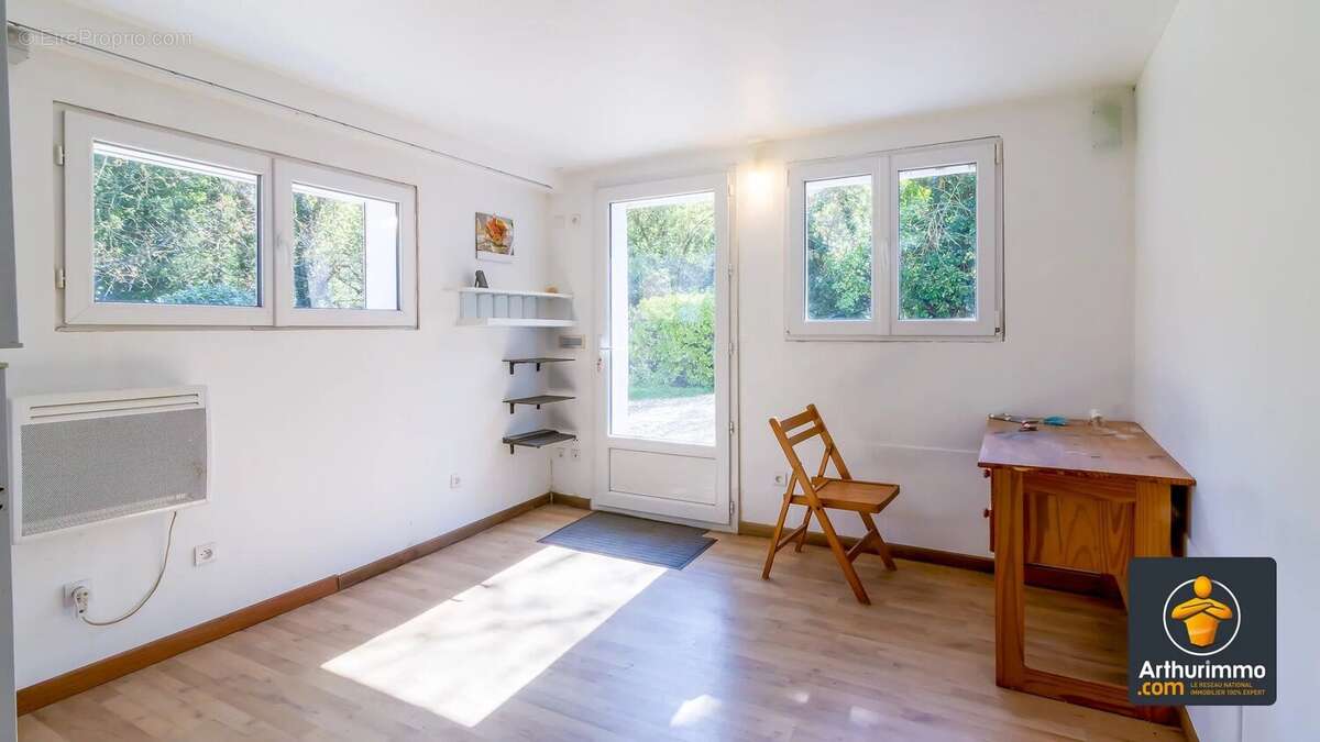 Maison à SAINT-GENIS-LAVAL