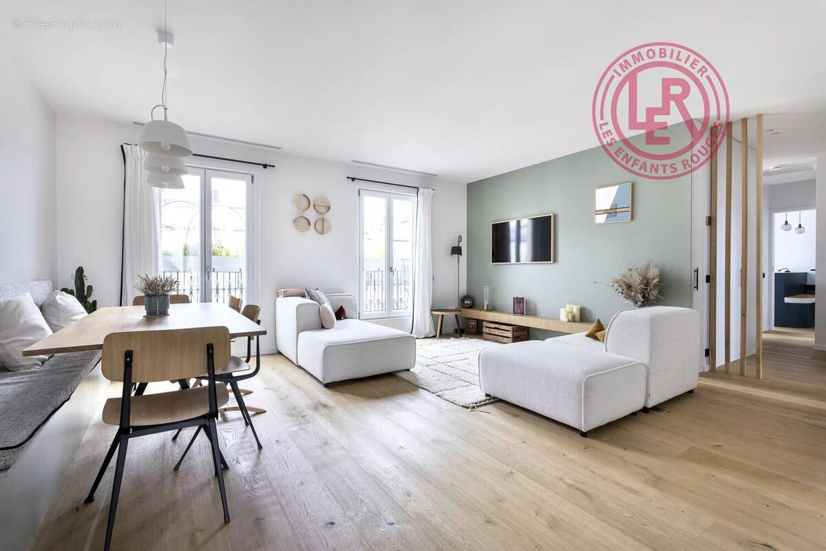 Appartement à PARIS-11E