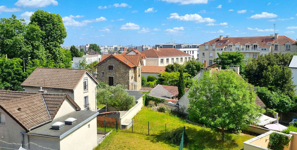 Appartement à HOUILLES