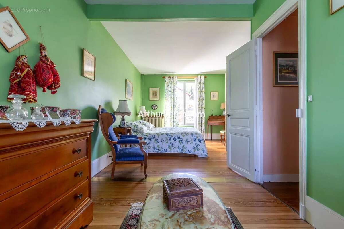 Maison à SUCY-EN-BRIE