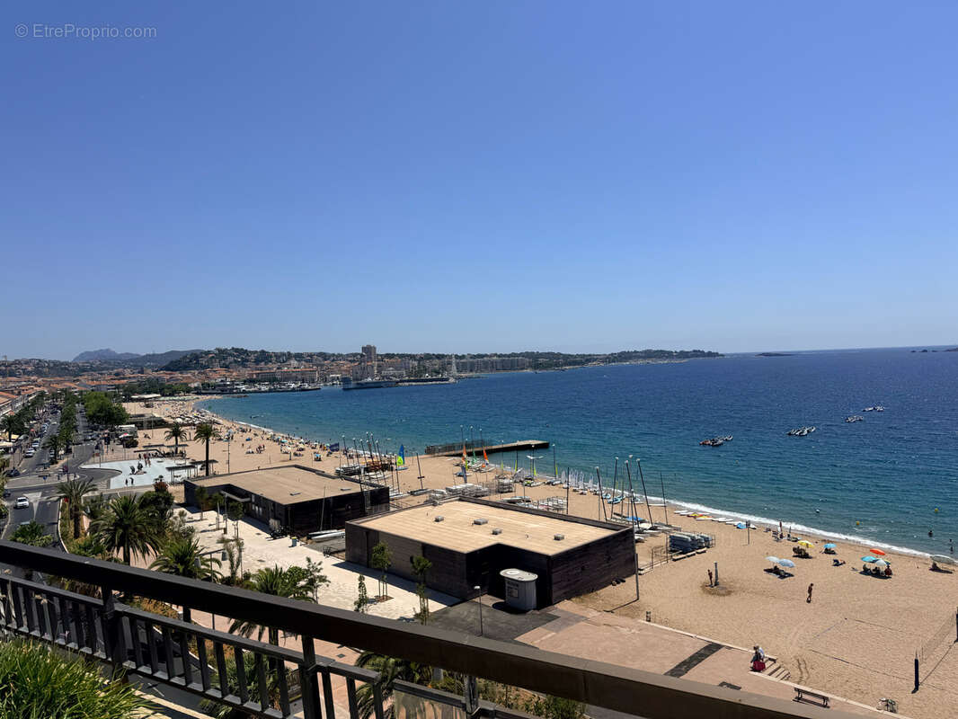 Appartement à FREJUS