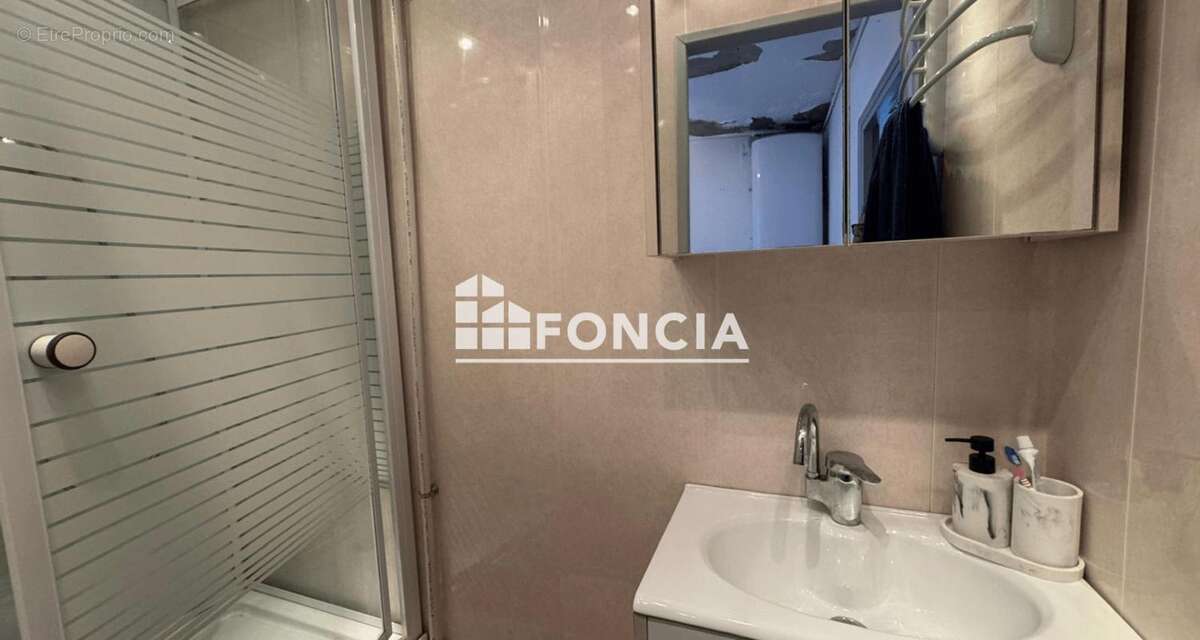 Appartement à FONTAINEBLEAU