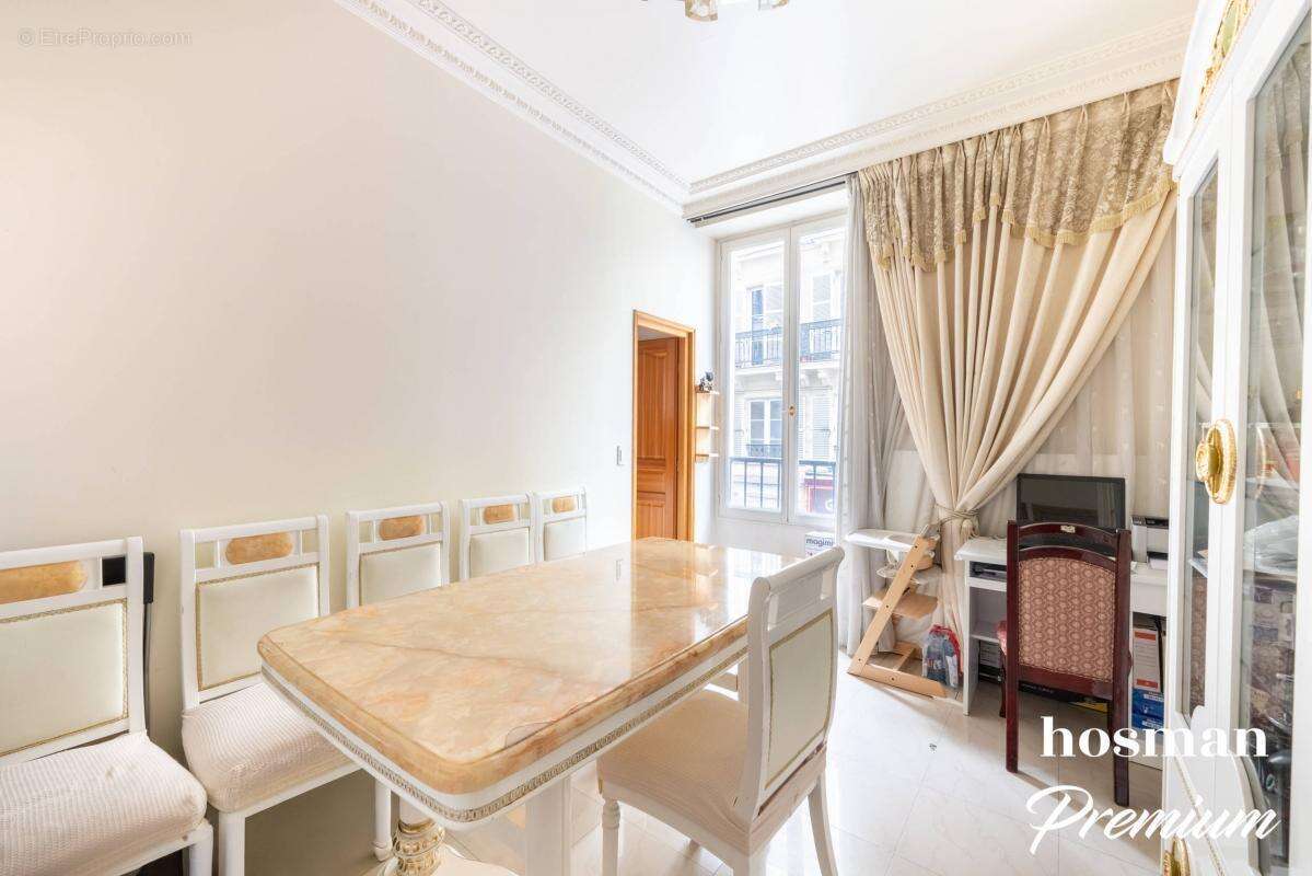 Appartement à PARIS-10E