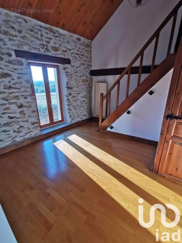 Photo 8 - Maison à SOLERS